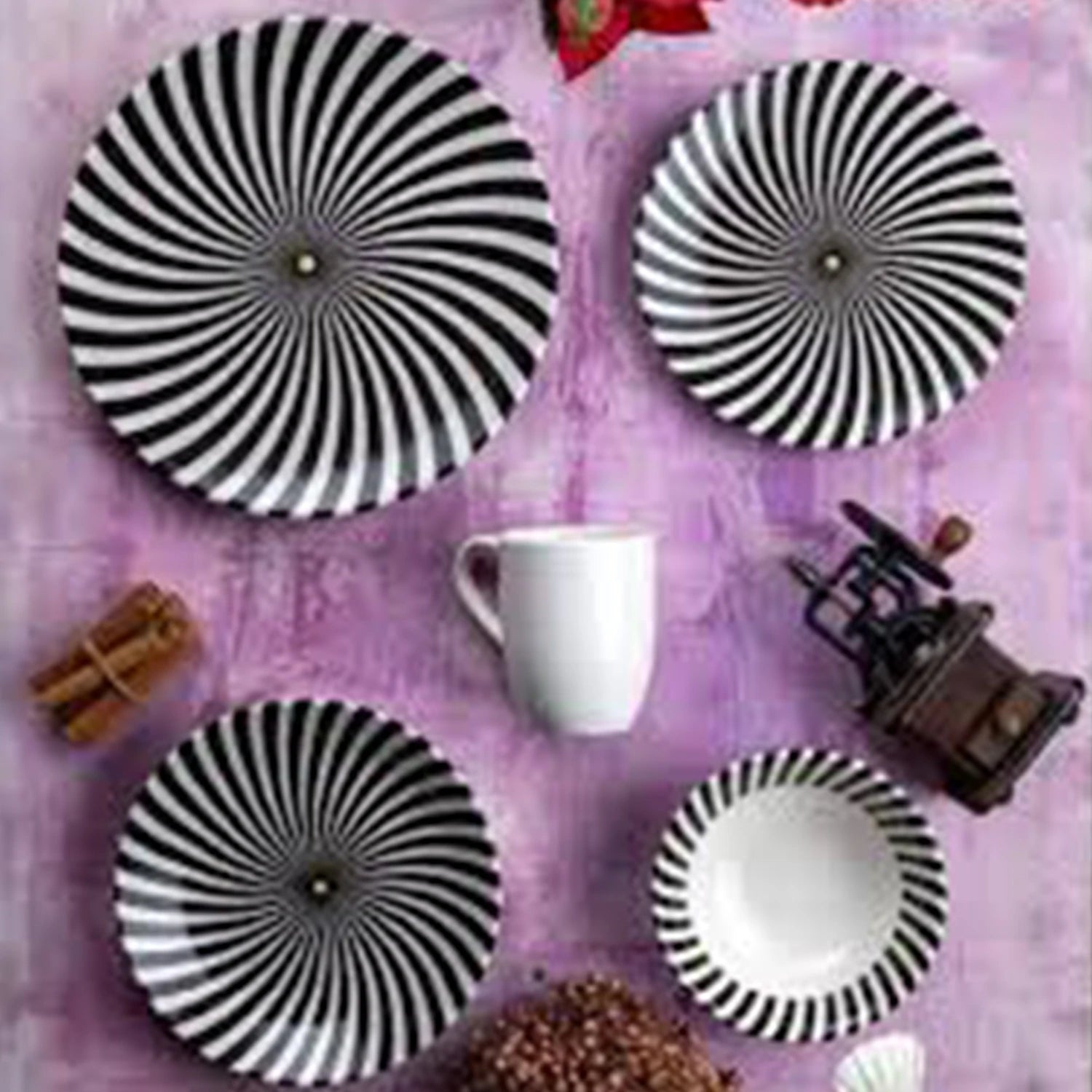 Turkish Porcelain Dinner Set, 30 Pcs