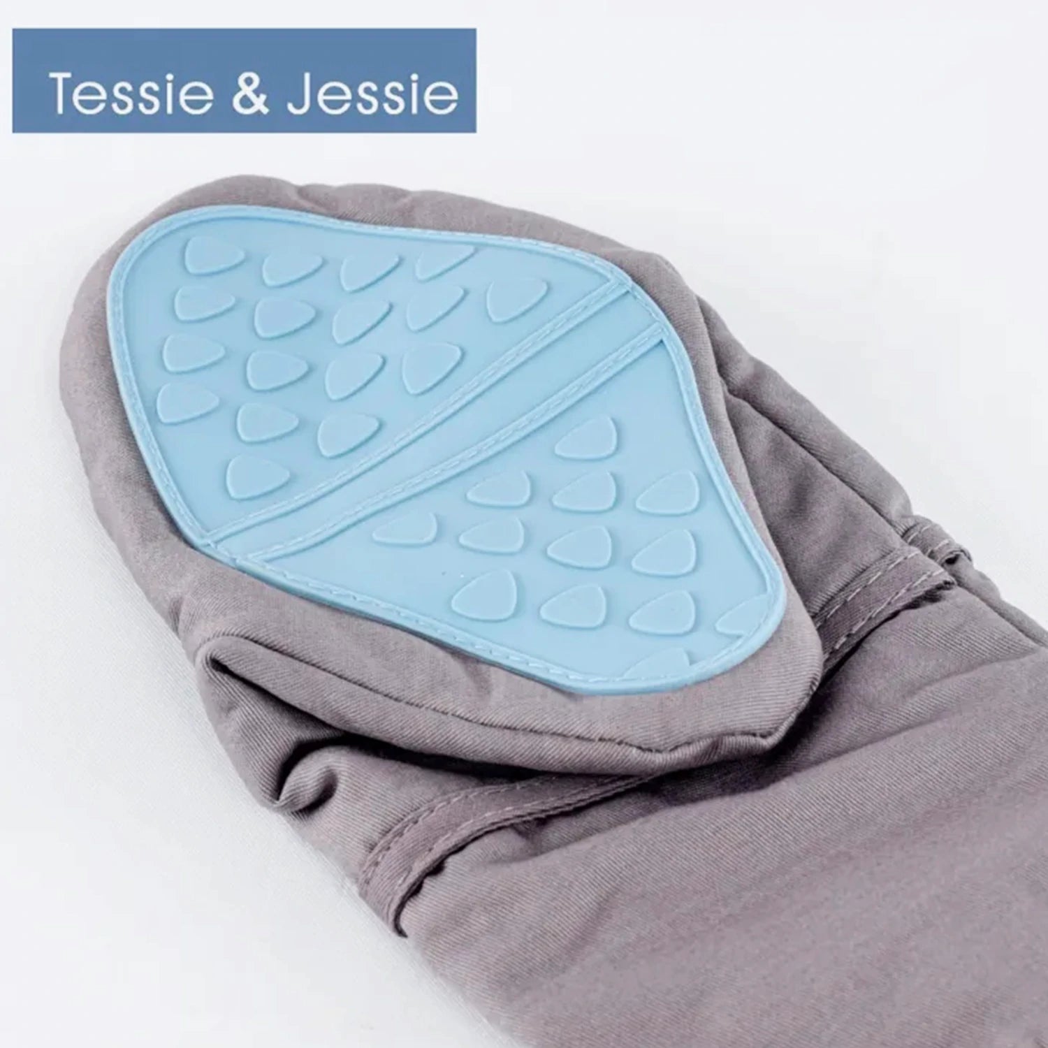 Tessie & Jessie Silicone Thermal Gloves