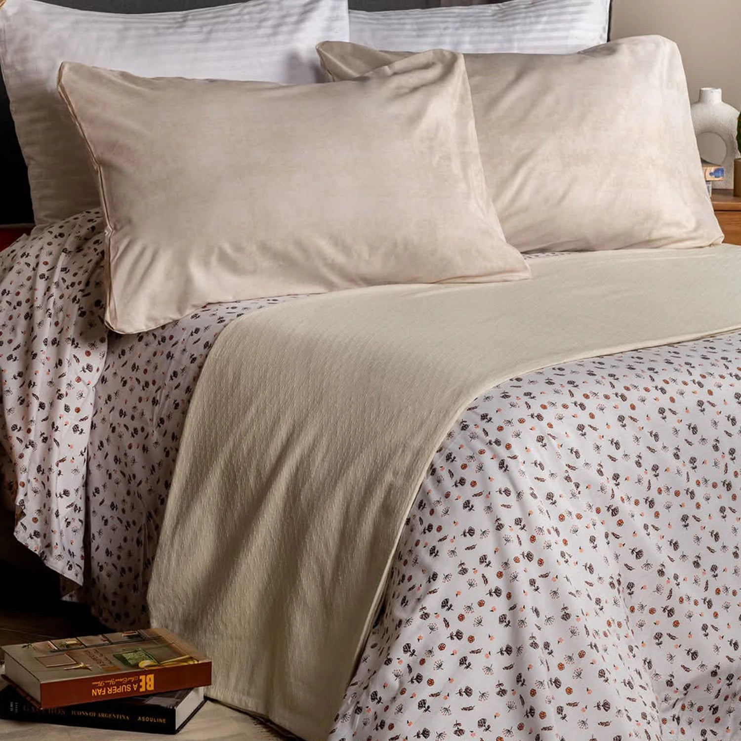 Keeva Coverlet Set, 5 Pieces